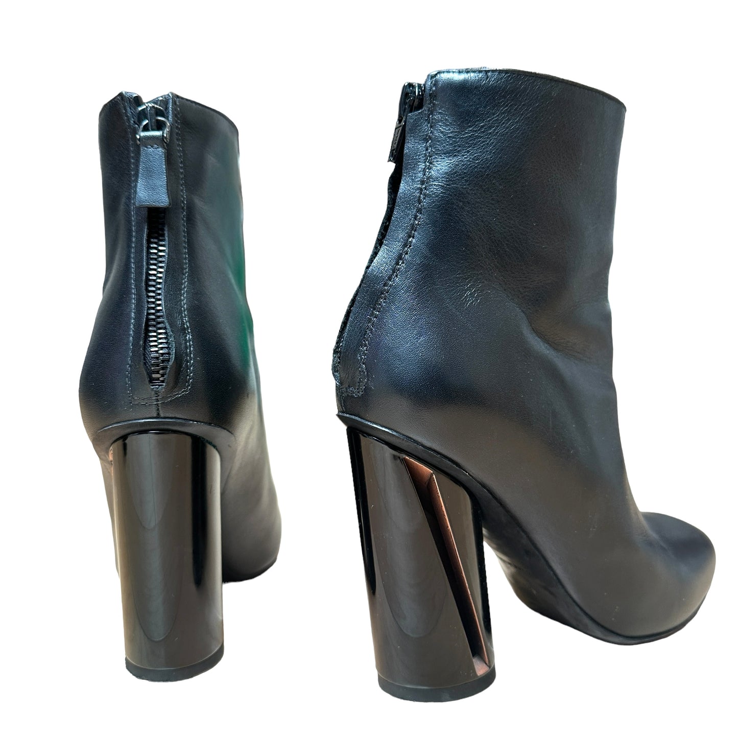 Black Leather Heeled Boots - 8