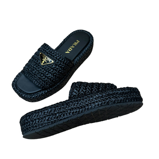 Raffia Logo Sandals - 6