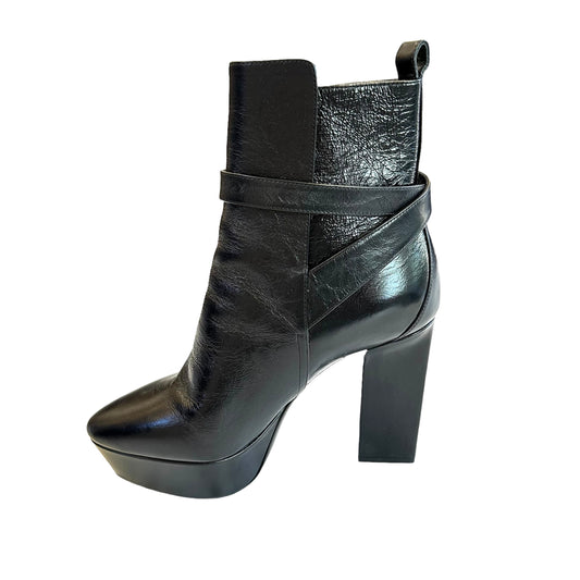 Black Heeled Boots - 6