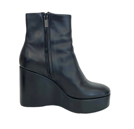 Black Platform Boots - 8