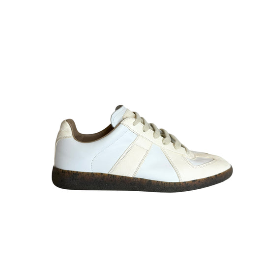 Cream Leather Sneakers - 9