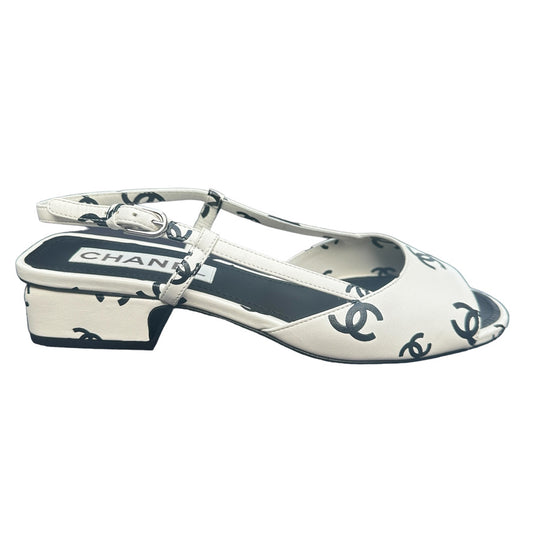 Logo Leather Sandals - 8