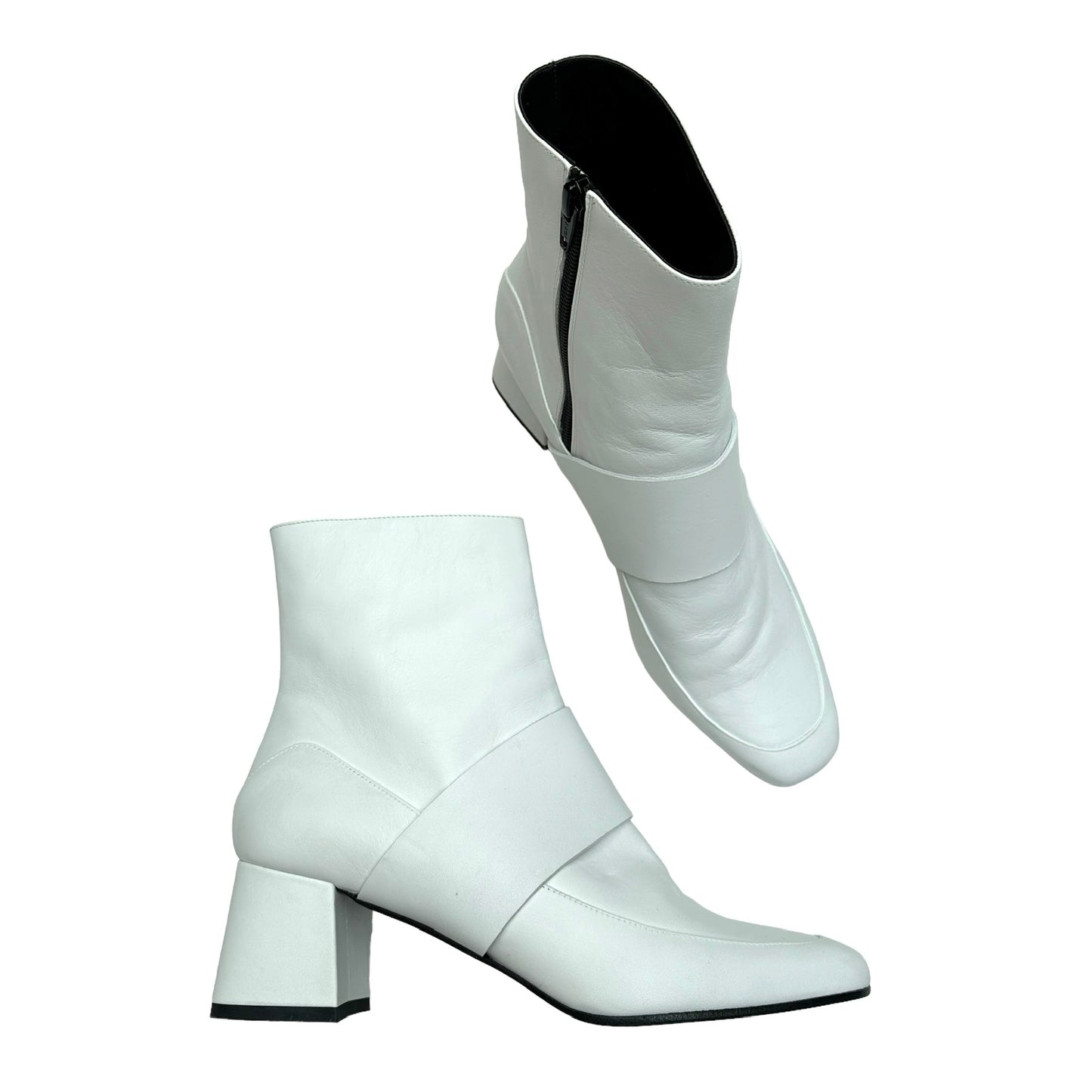 White Leather Heeled Boots - 10