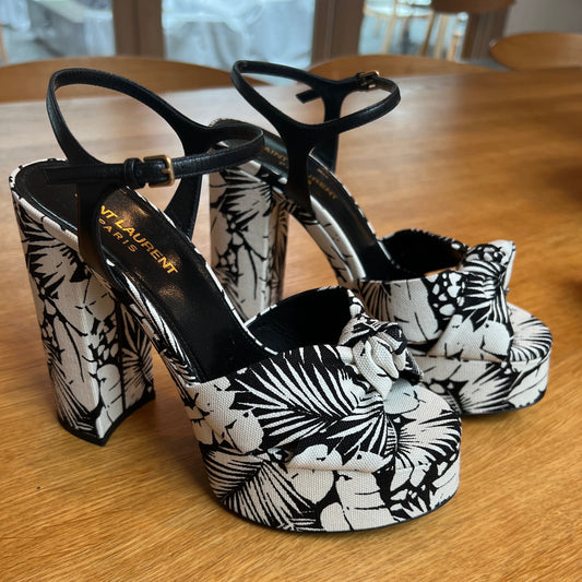 Bianca Platform Print Heels - 7