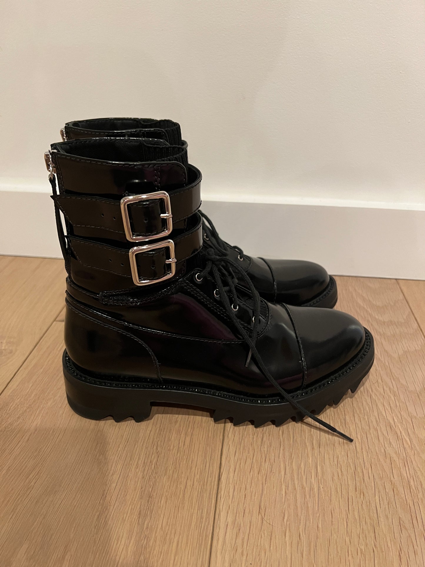 Combat Boots - 6.5