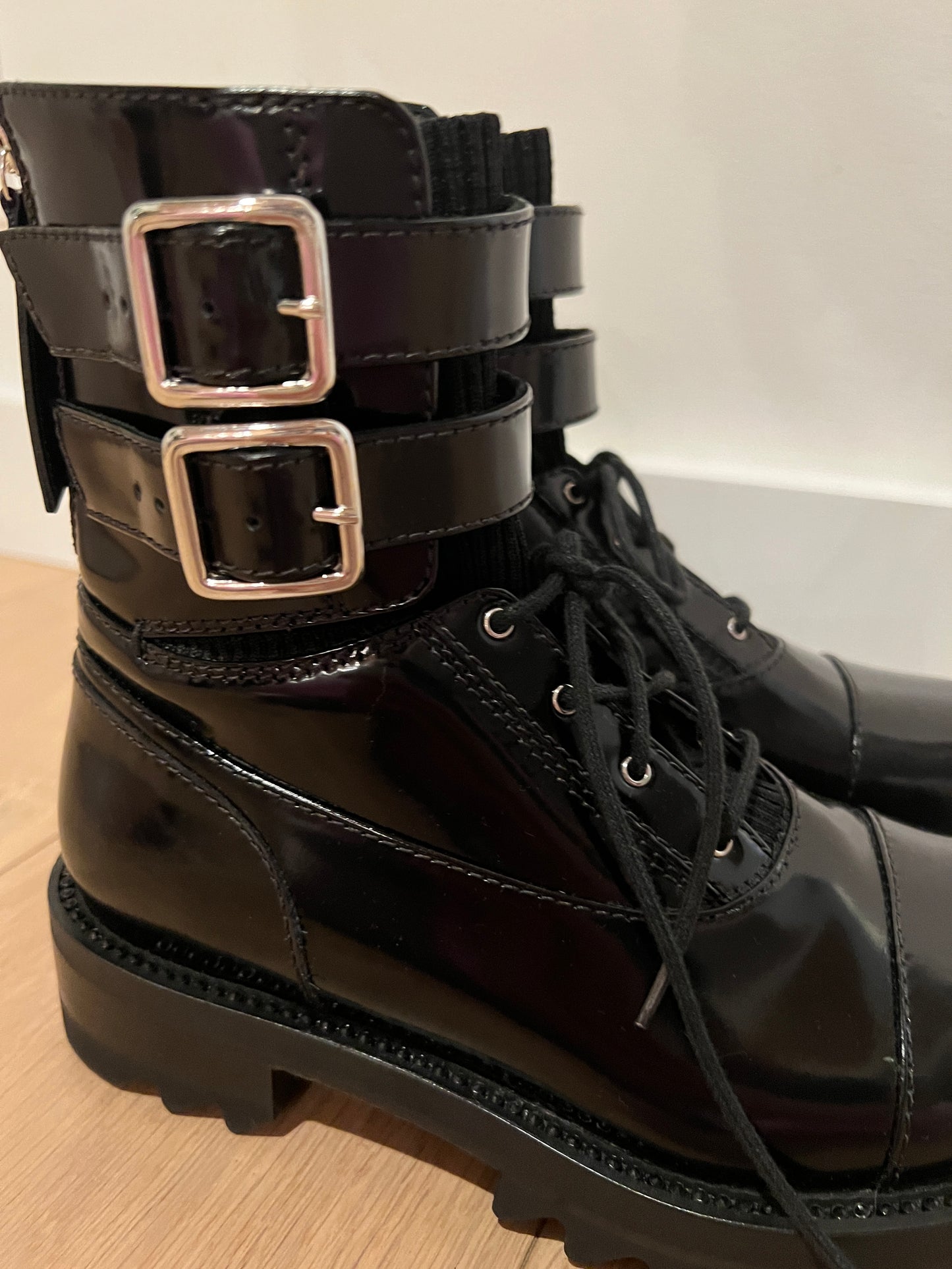 Combat Boots - 6.5