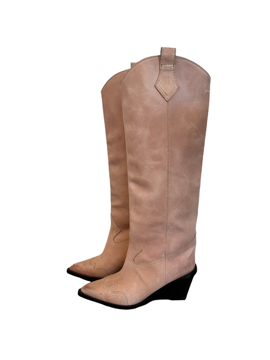 Leather Cowboy Boots - 7