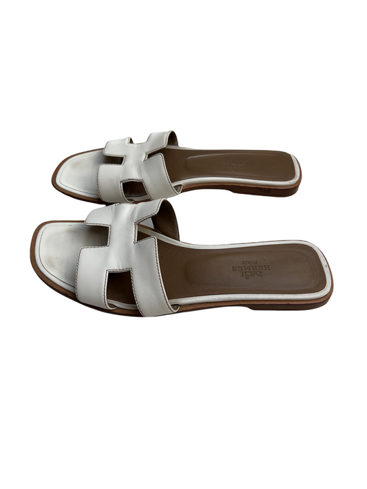 White Leather Oran Slides - 6.5
