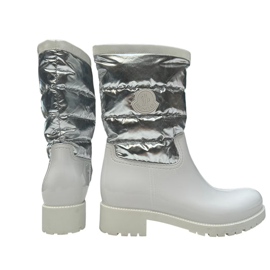 White & Silver Logo Rain Boots - 8