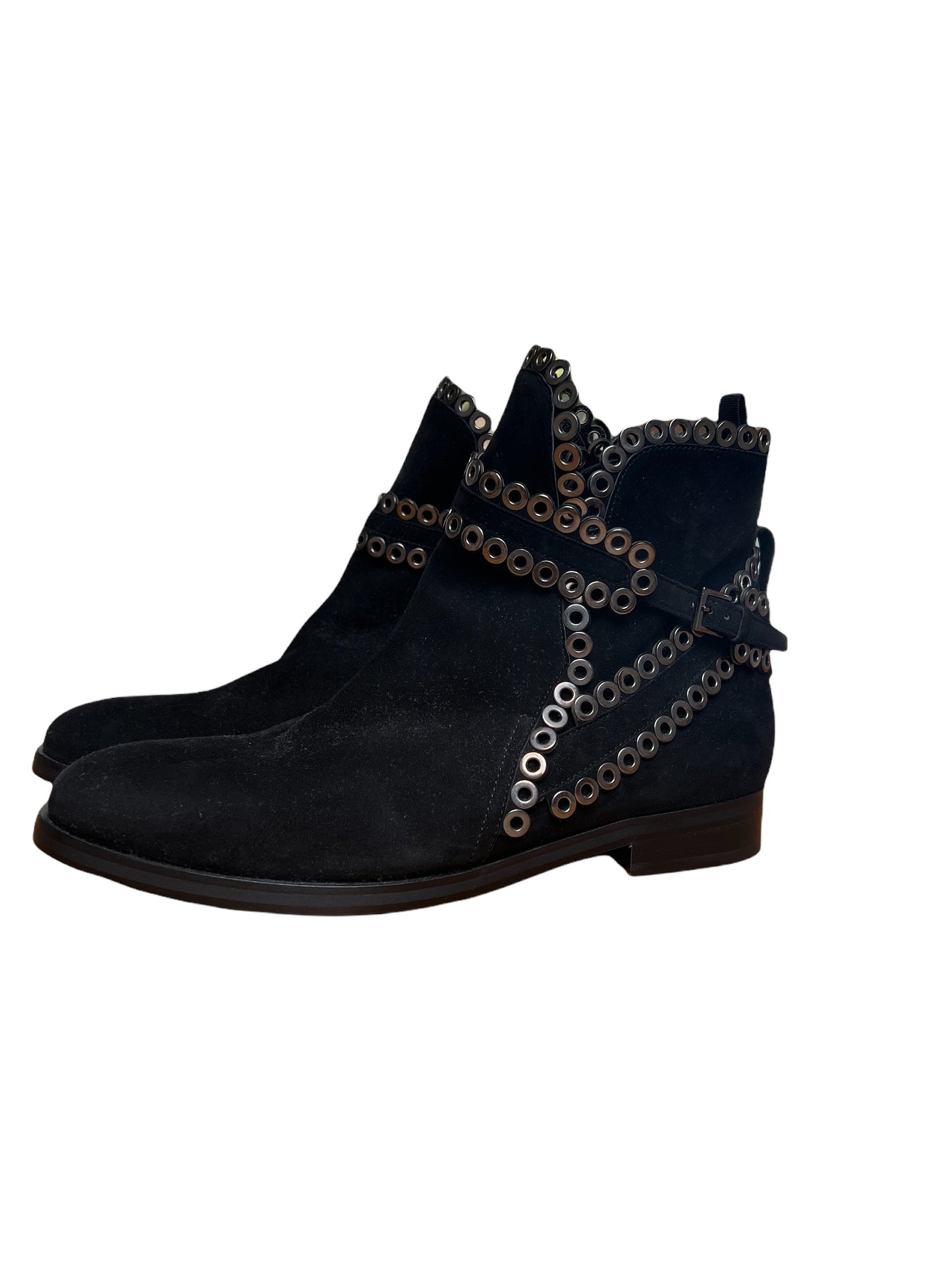 Eyelet Low Boots - 10